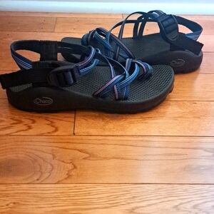 Chaco sandals, W7, blue/purple